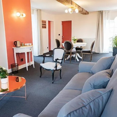 Chateau D'hermival 3*