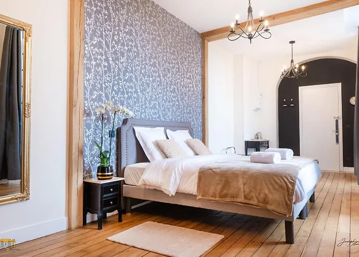 Gasthof Chateau D'hermival 3*